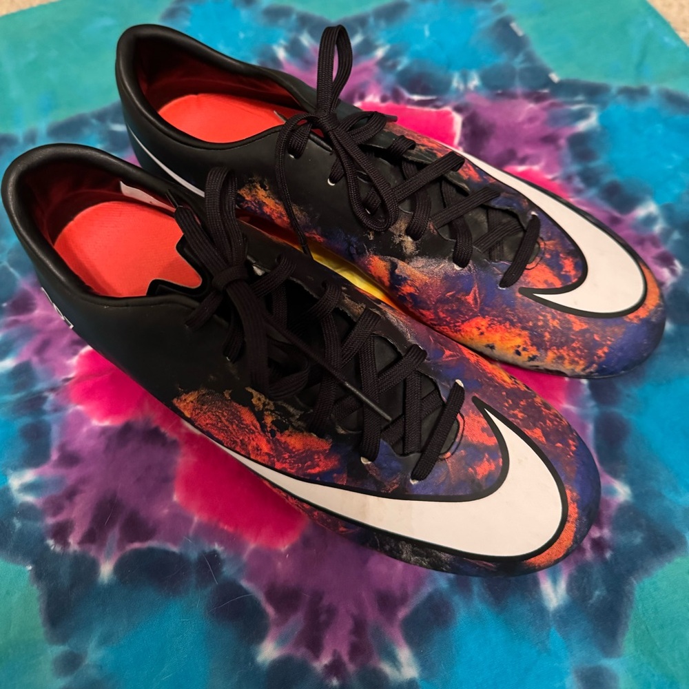 Nike Mercurial Victory V CR soccer cleats size 7